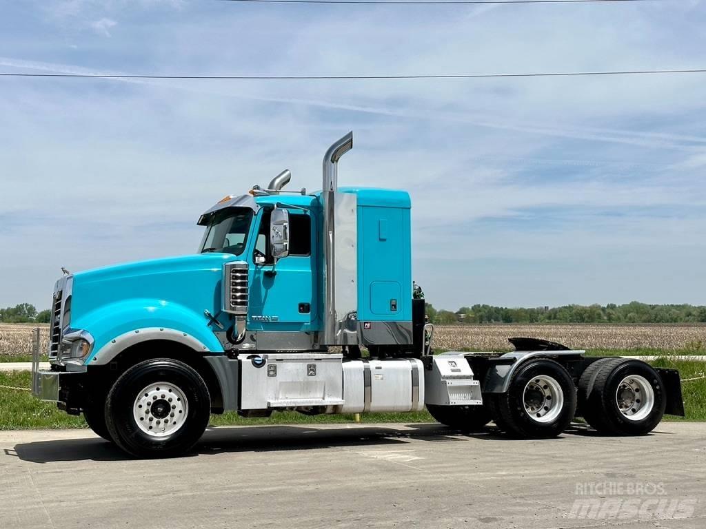 Mack Titan TD 713 기타 트럭