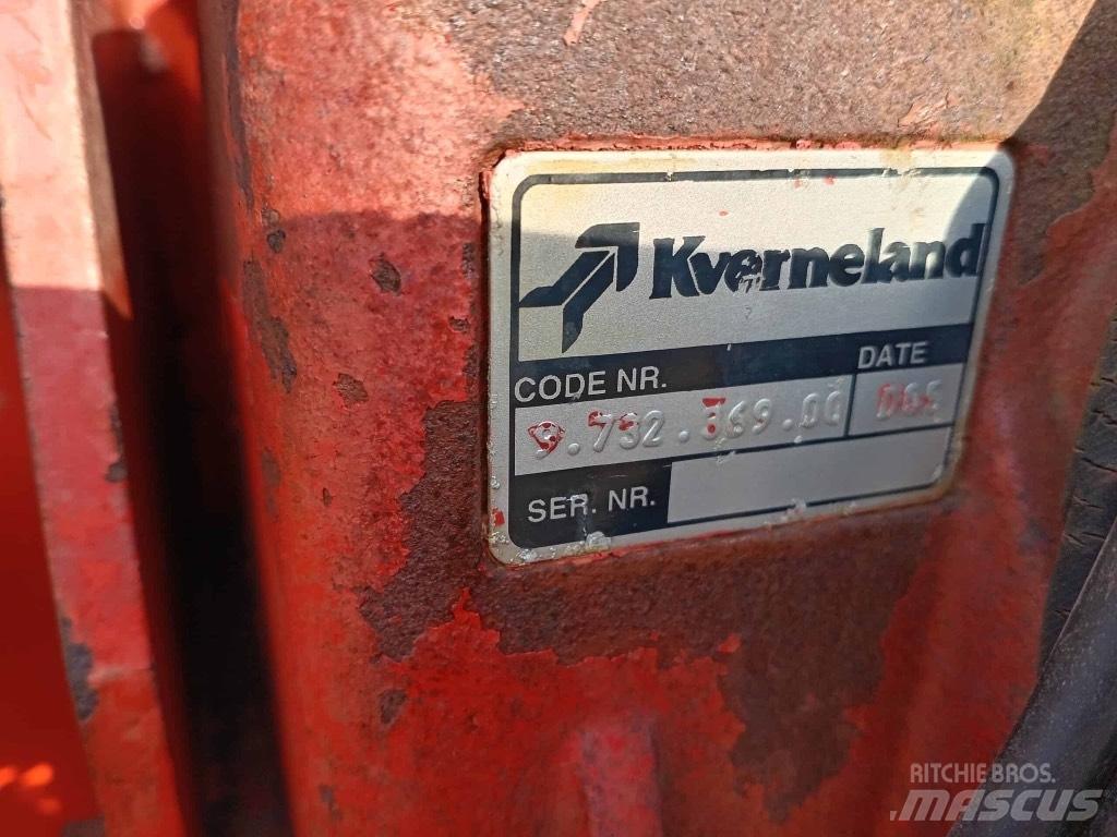 Kverneland 856 베일 분쇄기, 절단기 및 언롤러