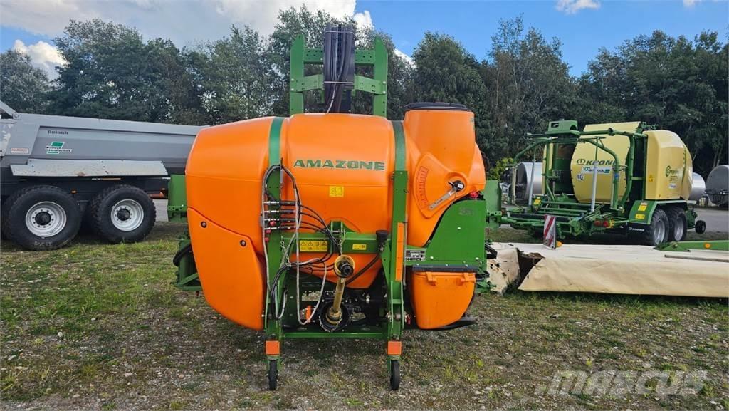 Amazone UF 901 견인형 분무기
