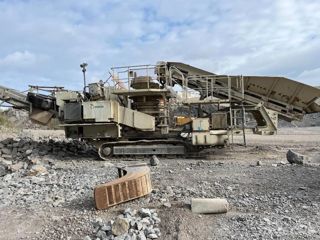 Metso LT300HP 이동식 분쇄기