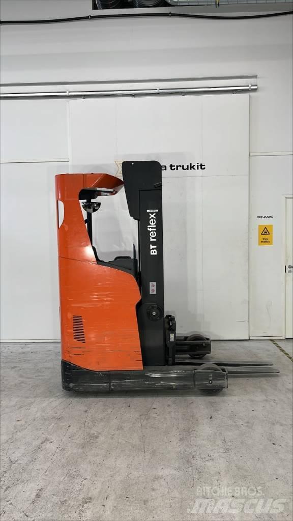 BT RR E 140 H 리치 트럭