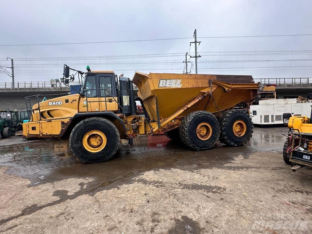 Bell B 40 D 연결식 홀러