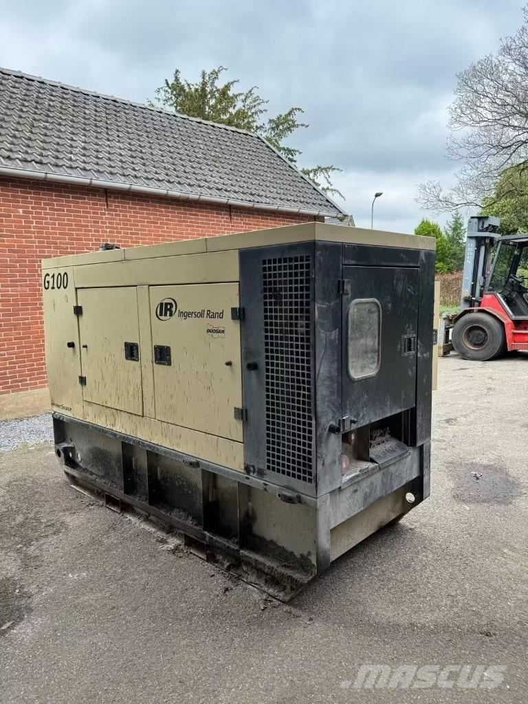 Doosan G 100 디젤 발전기