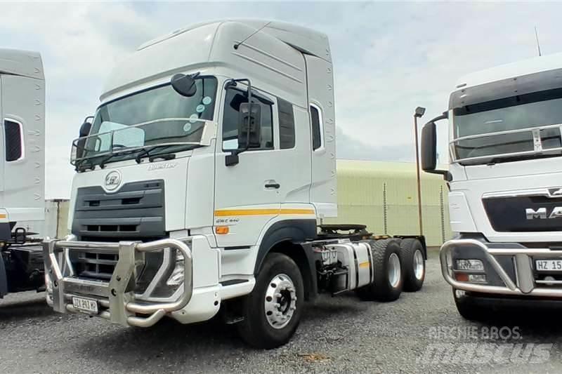 UD Quester GWE440 기타 트럭