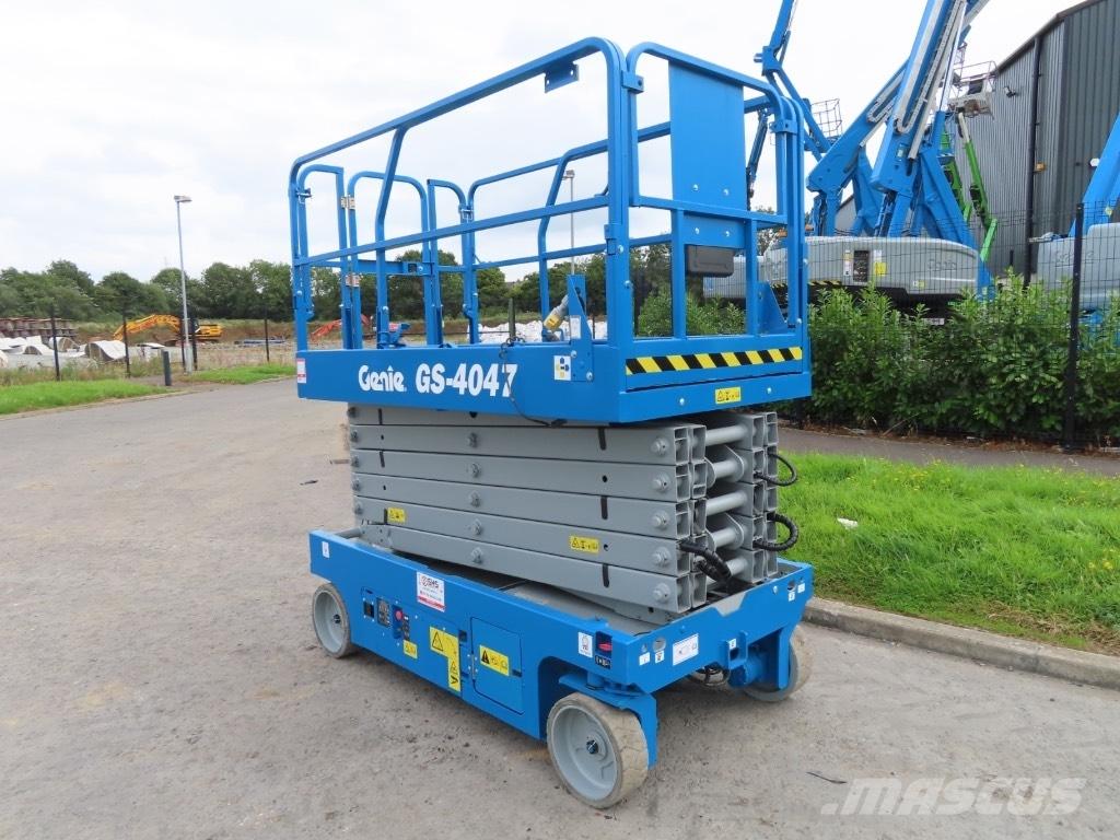 Genie GS 4047 가위형 리프트