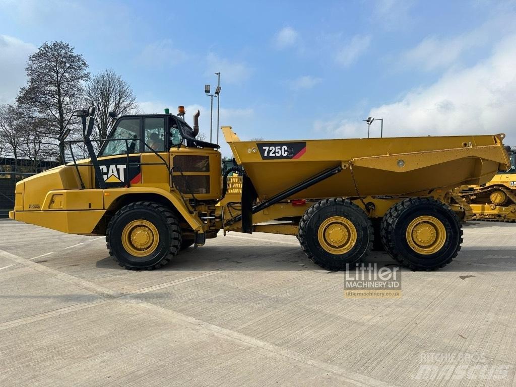 CAT 725C2 연결식 홀러