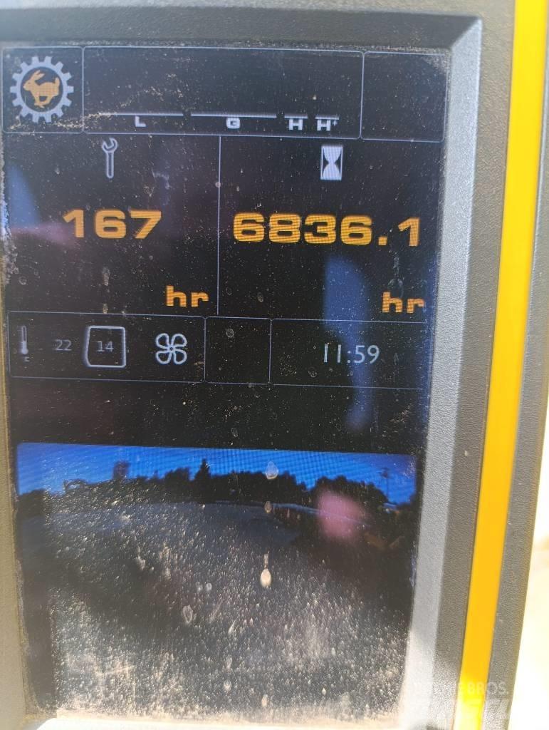 JCB JS 220 LC 대형 굴삭기 29톤 이상