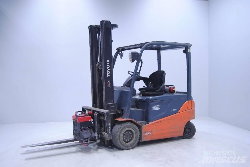 Toyota 8FBMT35 전동 지게차