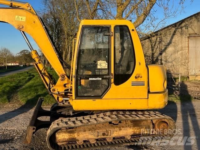 Komatsu PC 75R 중형굴삭기 7톤-28톤