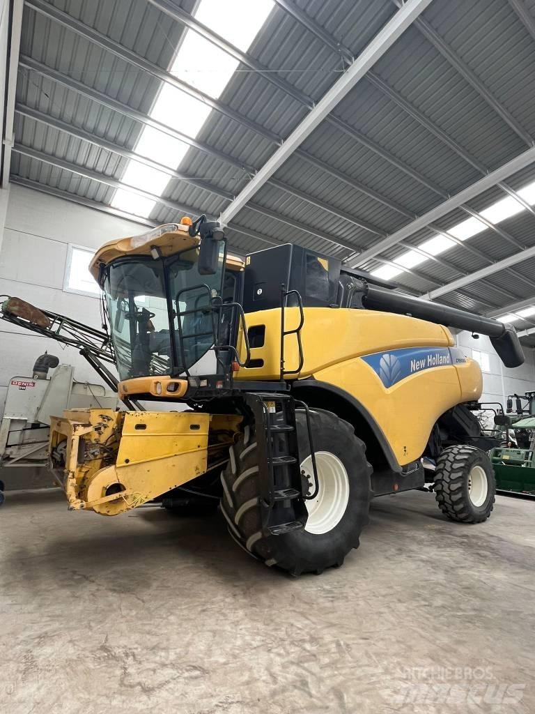 New Holland CR 9080 콤바인 수확기
