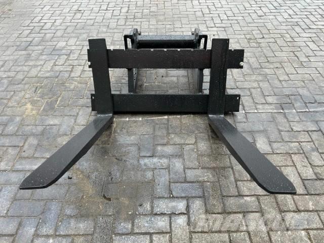  Palet Fork CW 30 지게차
