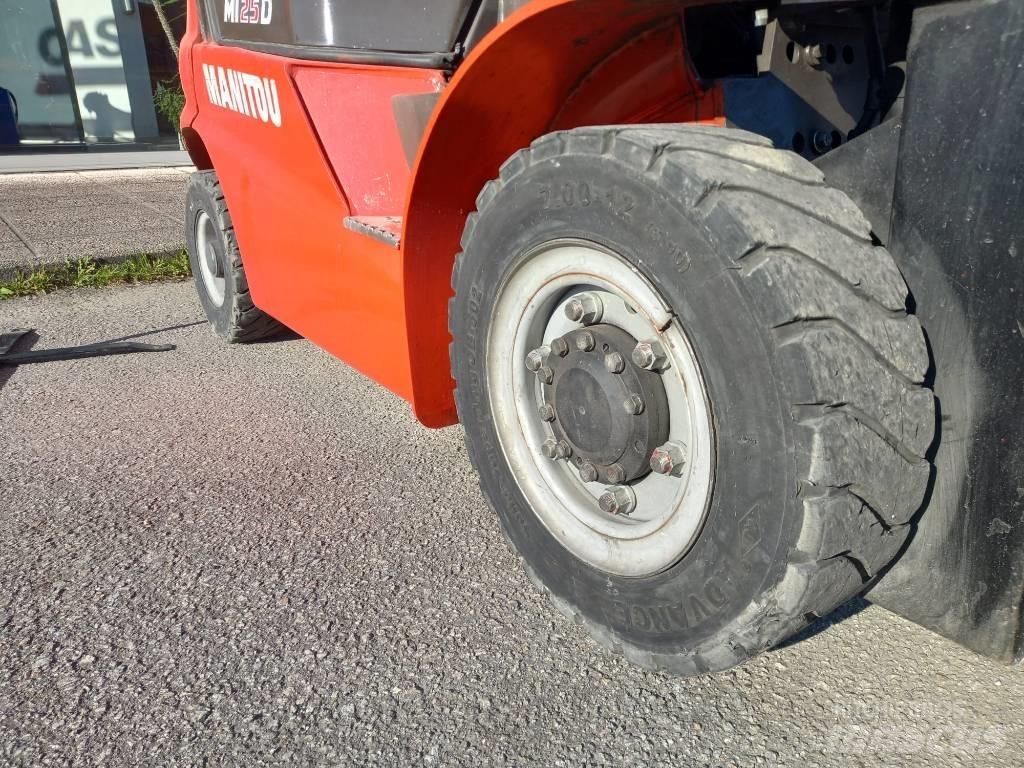 Manitou MI 25 디젤 지게차