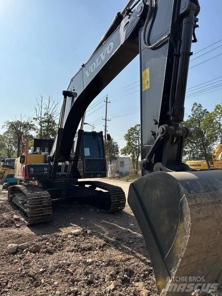 Volvo EC290 대형 굴삭기 29톤 이상