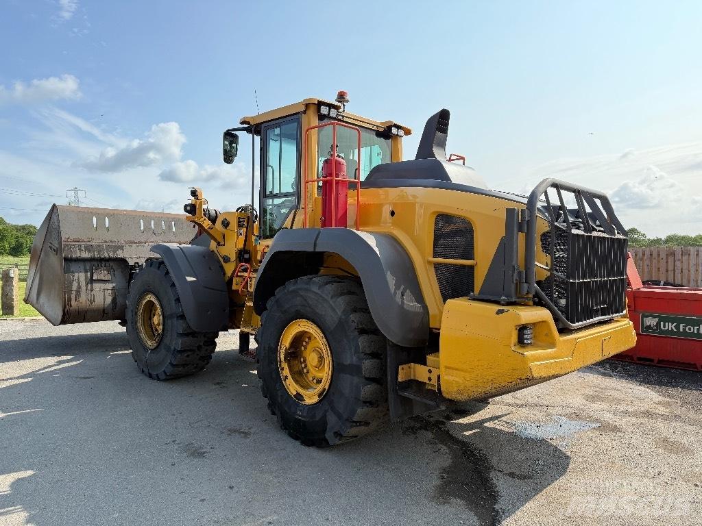 Volvo L 120 H  휠로우더