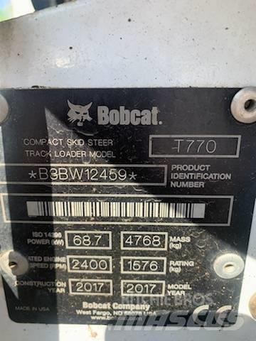 Bobcat T 770  스키드로더