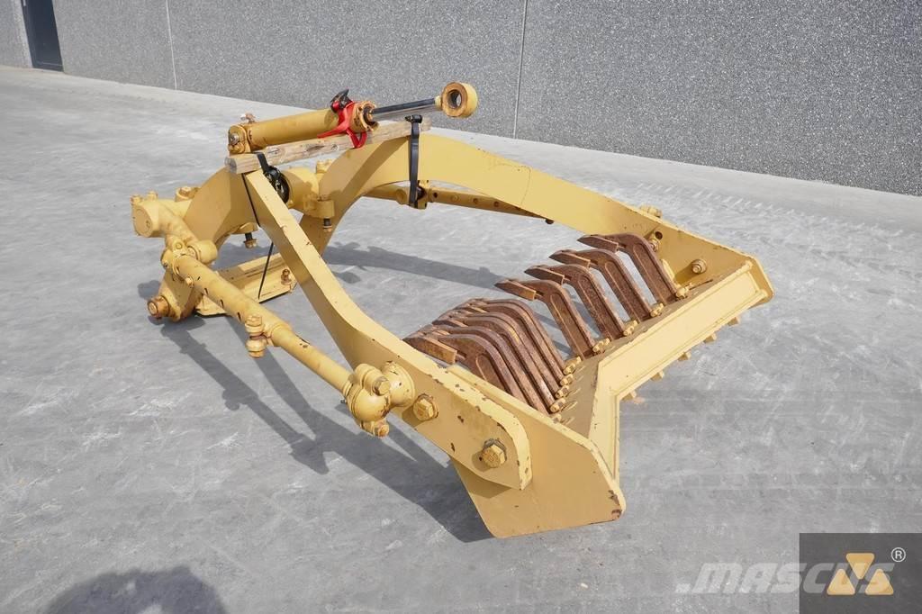 CAT 140H Scarifier 기타 부품  