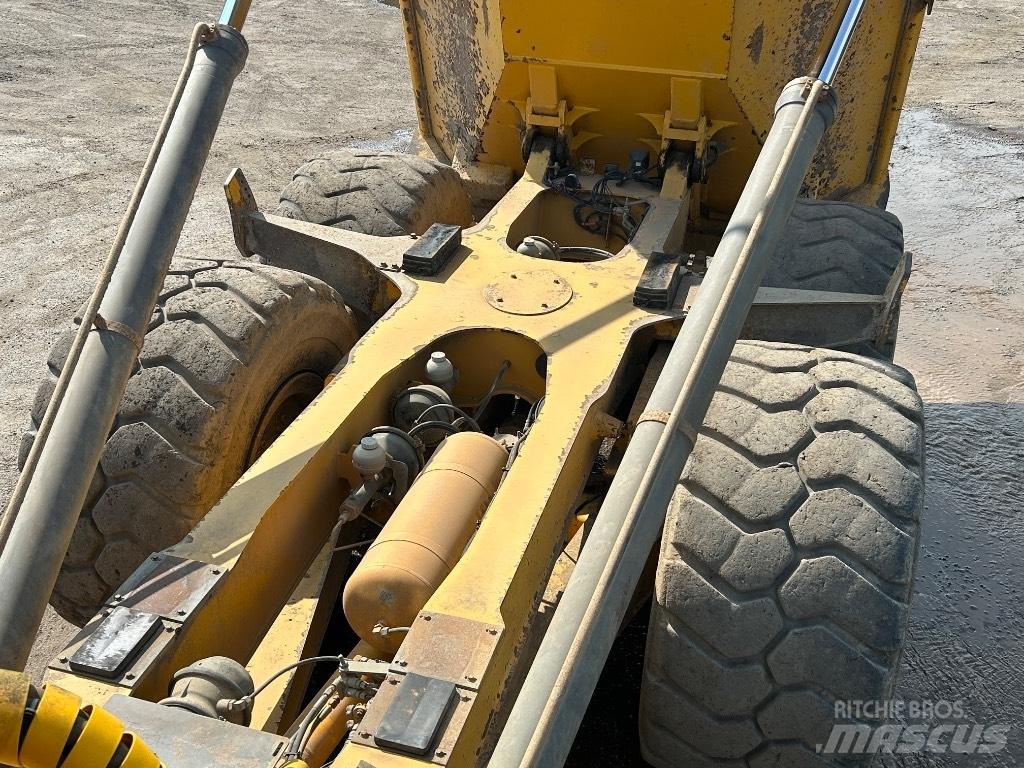 Volvo A 30 D 연결식 홀러