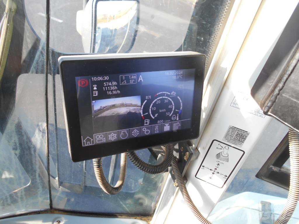 Liebherr L 586  휠로우더