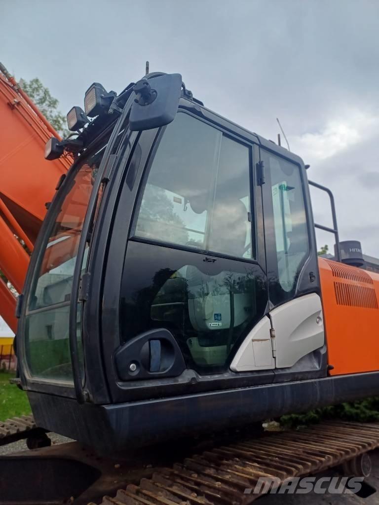 Hitachi ZX350  휠로우더