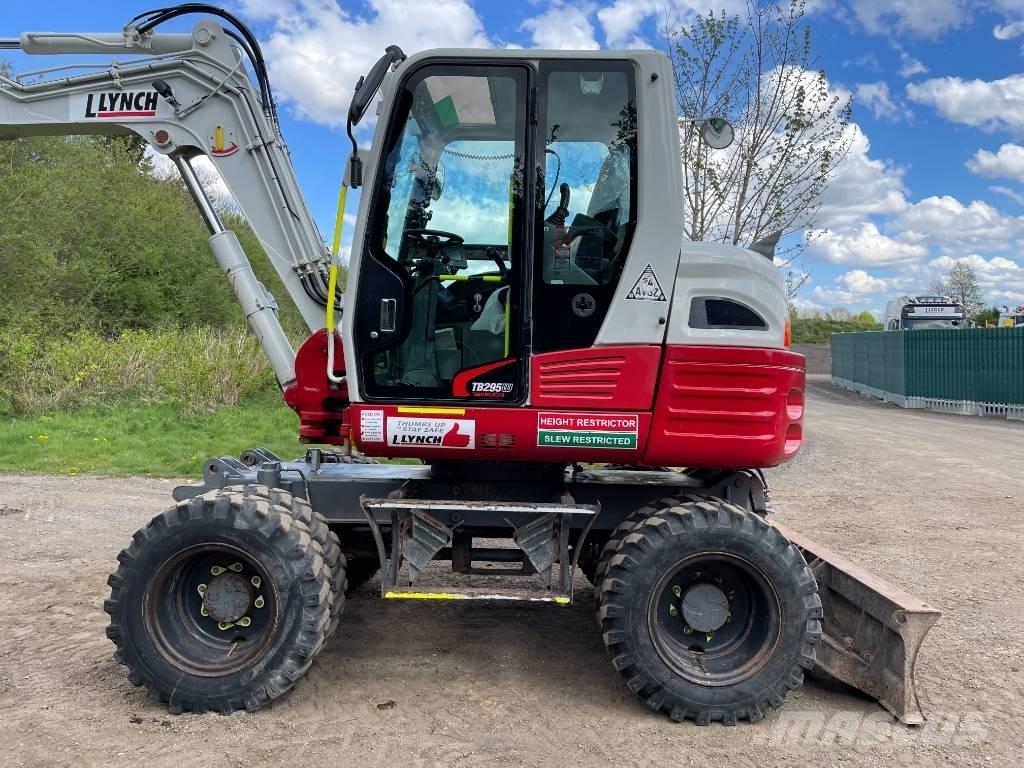 Takeuchi TB 295 W  휠 굴삭기