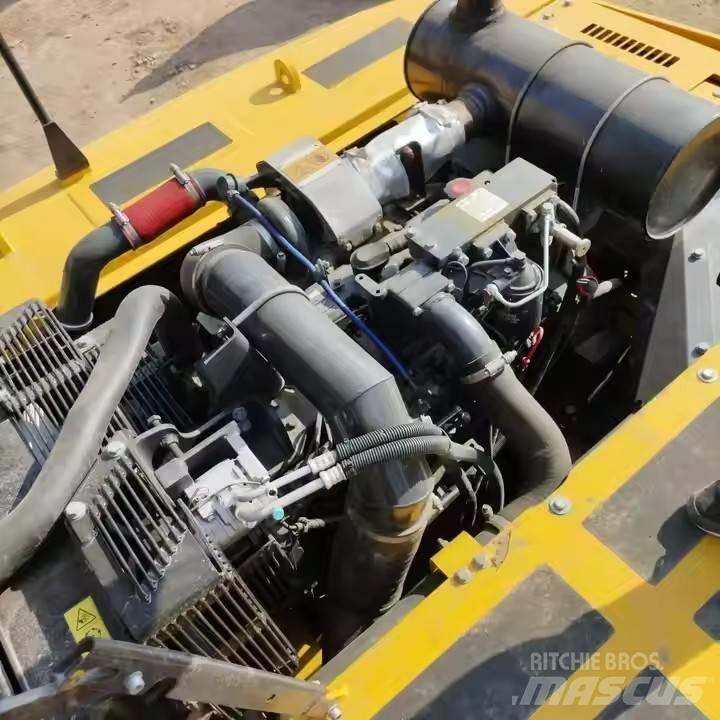 Komatsu PC 350 대형 굴삭기 29톤 이상
