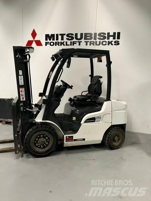 Mitsubishi FD25N3 디젤 지게차