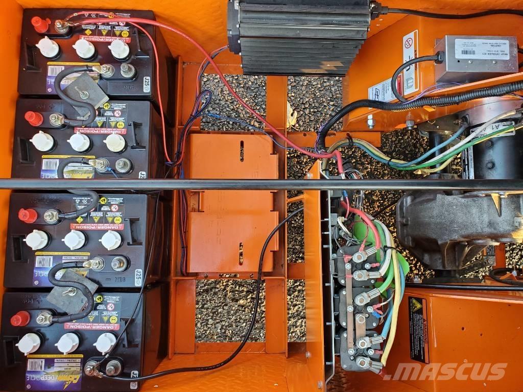 Taylor-Dunn SC090 견인 트럭