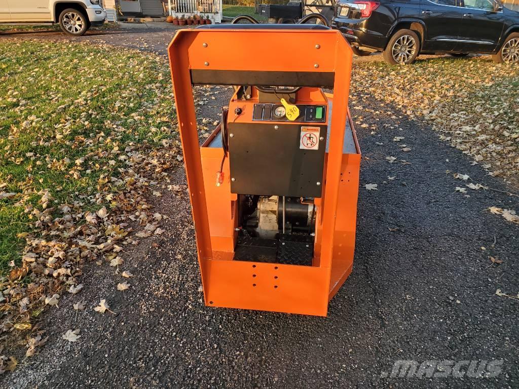 Taylor-Dunn SC090 견인 트럭