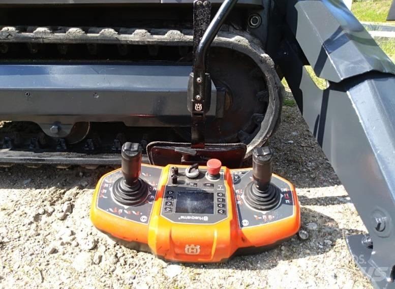 Husqvarna DXR140 소형 굴삭기 7톤 미만