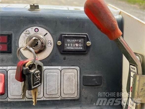 Bobcat MT55  스키드로더