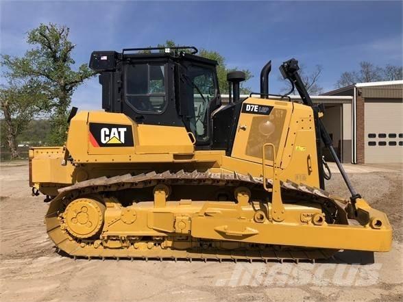 CAT D7E LGP 크롤러 도저