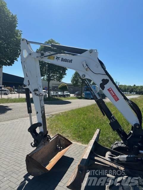 Bobcat E 55 소형 굴삭기 7톤 미만