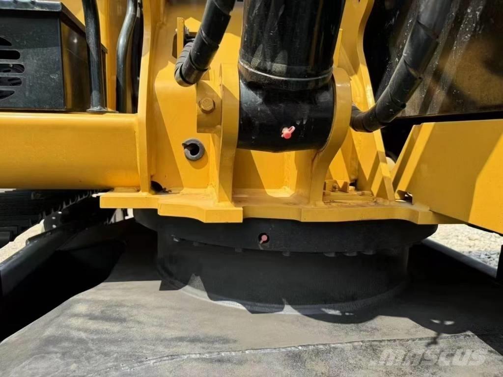 CAT 307E2 대형 굴삭기 29톤 이상