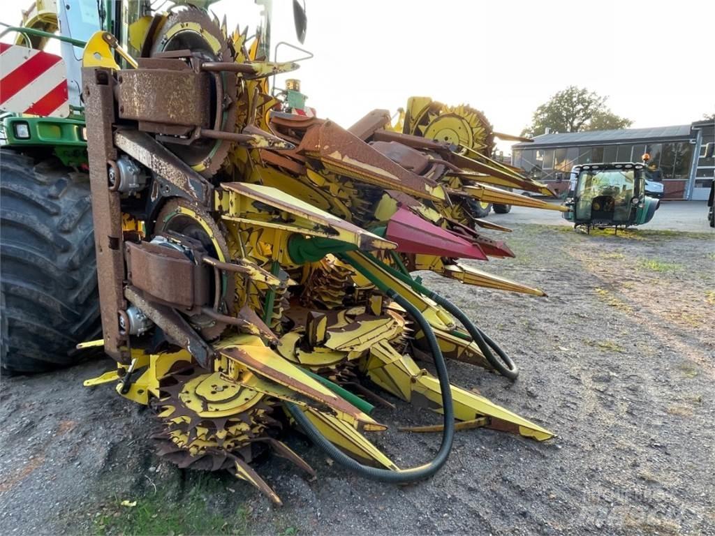 John Deere 7750 목초 수확기