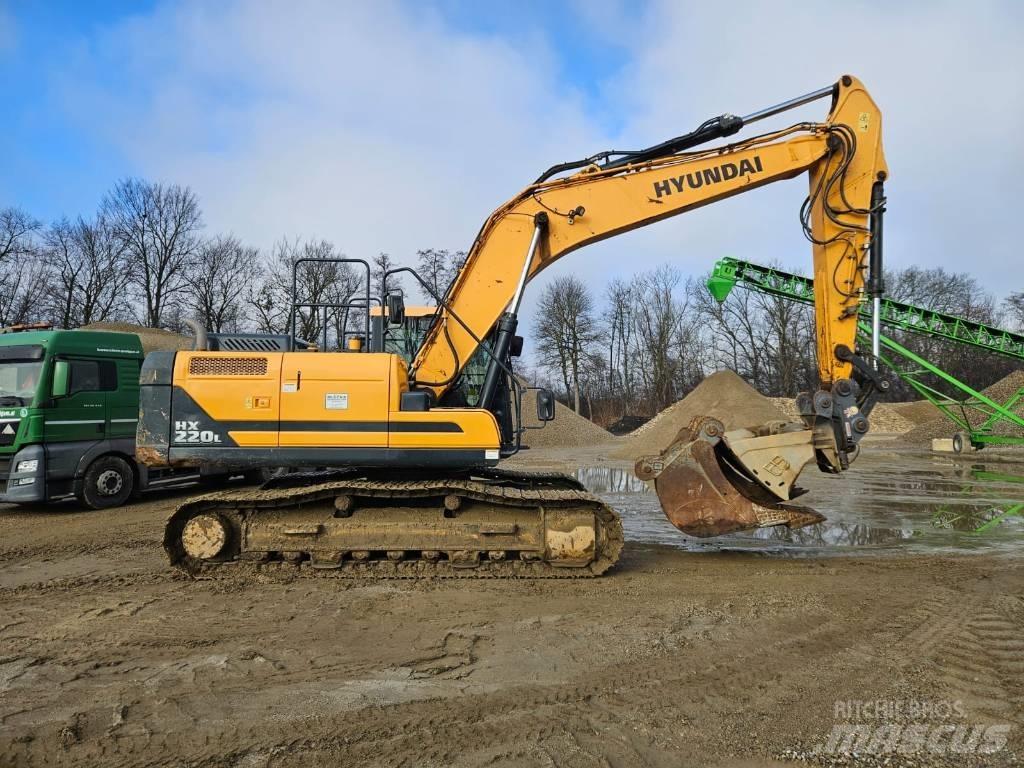 Hyundai HX 220 L 대형 굴삭기 29톤 이상