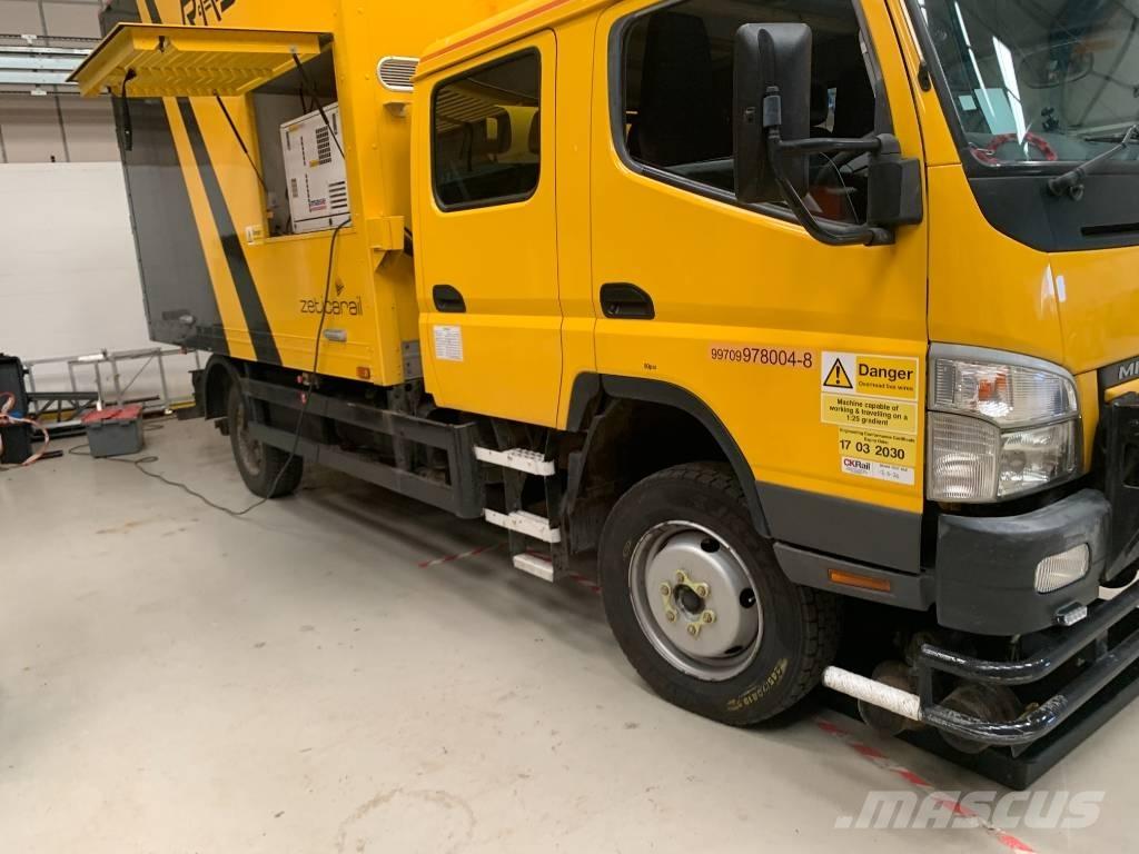 Mitsubishi Canter 철로 유지보수 장비