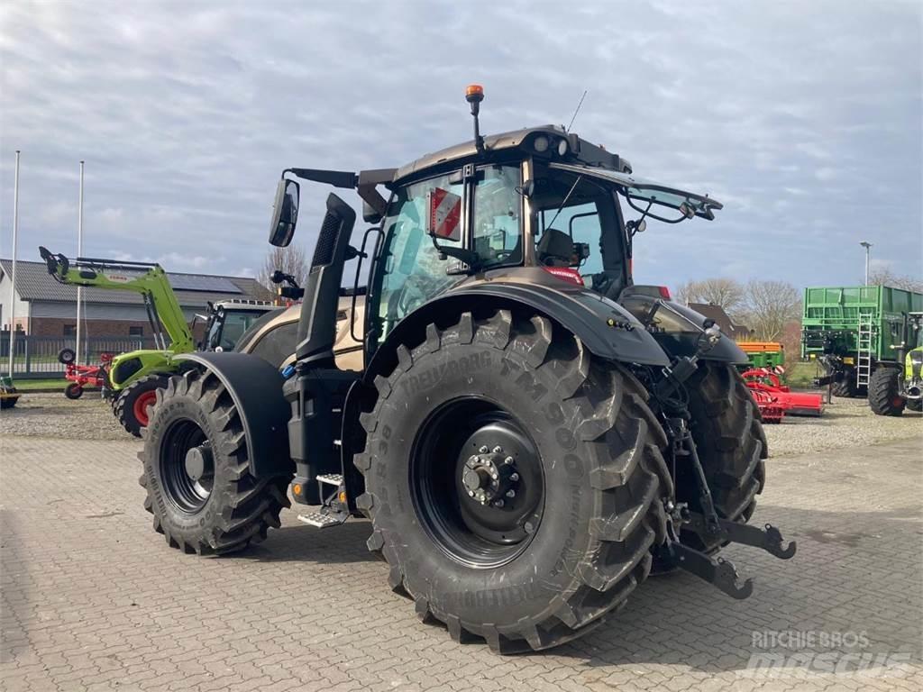 Valtra Q245 트랙터