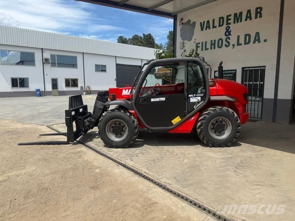 Manitou MT 523 텔러 핸들러