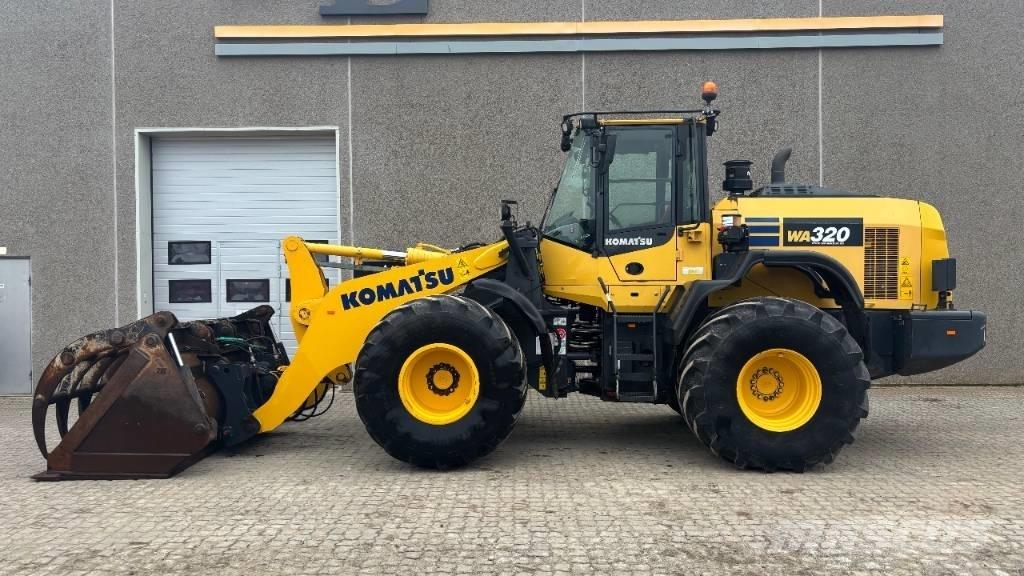 Komatsu WA 320-8  휠로우더