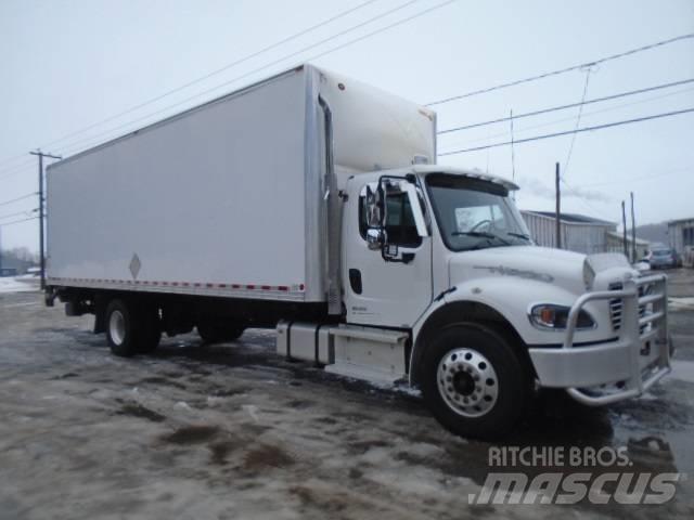 Freightliner M2 106 탑차 트럭