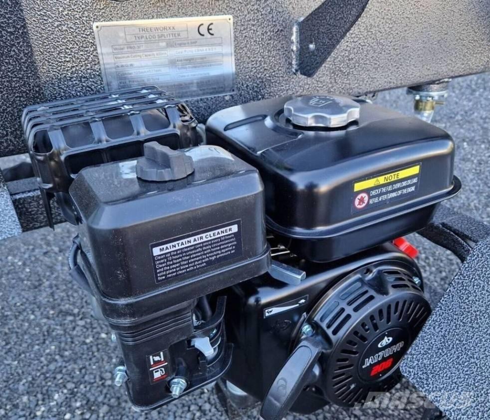  Treeworx 30T 목재 쪼개기 및 절단기