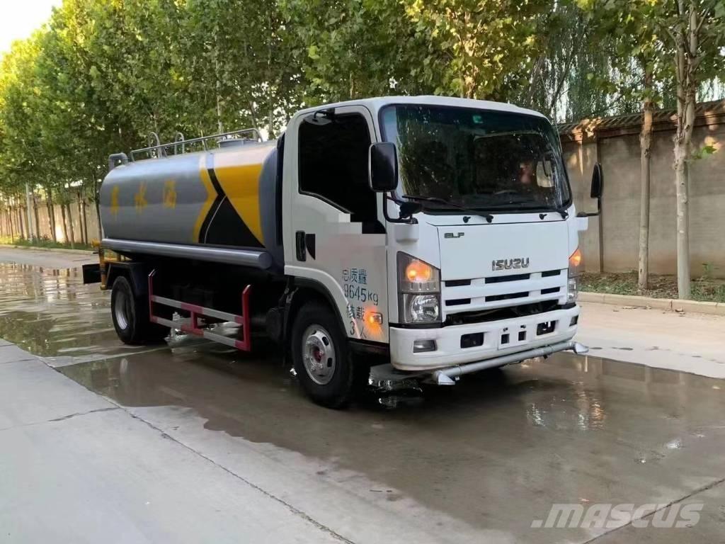 Isuzu ELF 4x2 급수차