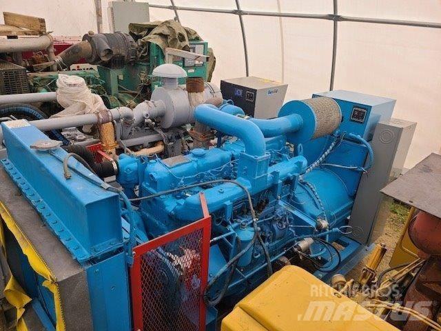Nissan 6 cyl 디젤 발전기