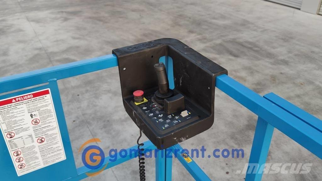 Genie GS 4390 가위형 리프트