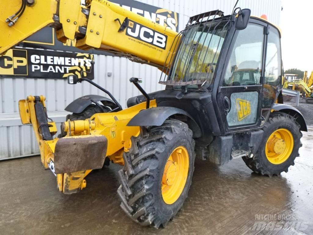 JCB 535-125 텔러 핸들러