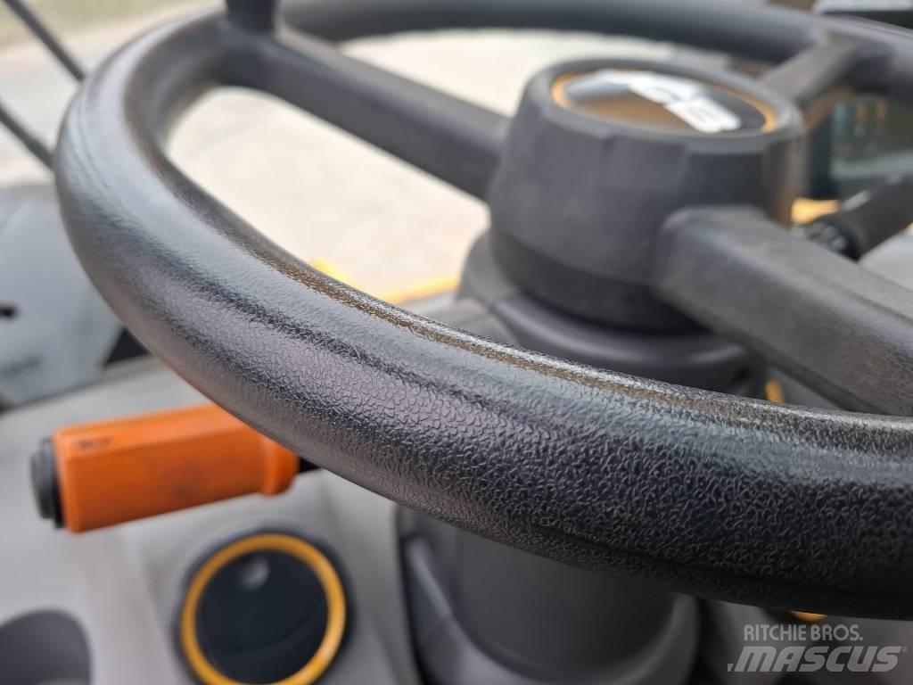 JCB 542-70 AGRI XTRA 텔러 핸들러