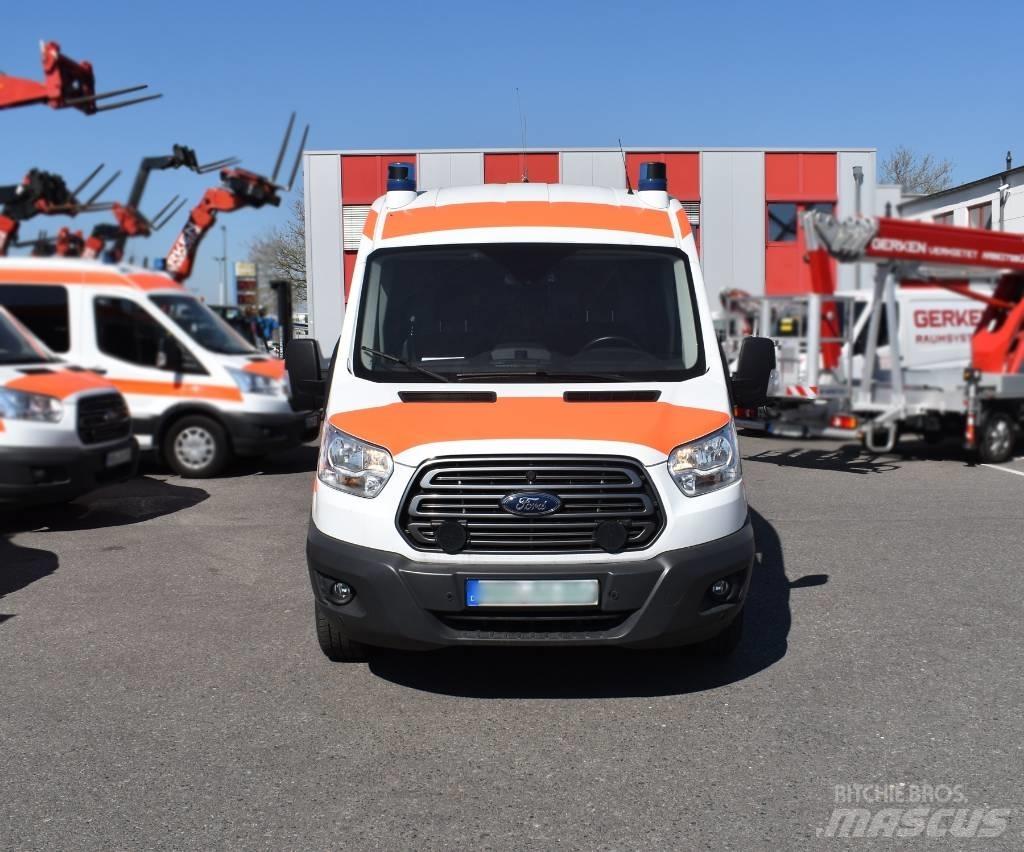 Ford Transit Custom 구급차