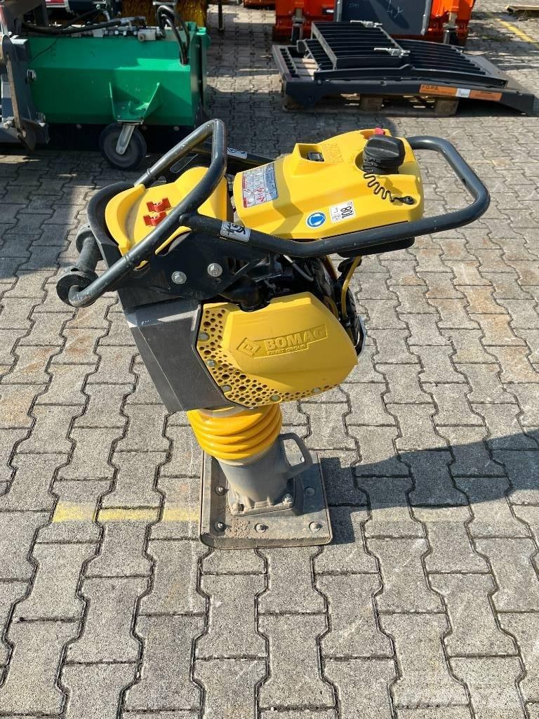 Bomag BT 65 탬퍼