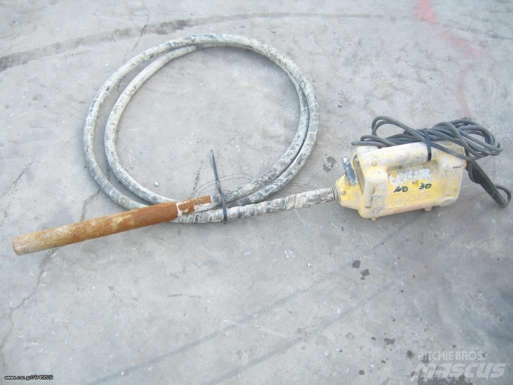 Wacker 220 VOL 진동롤러
