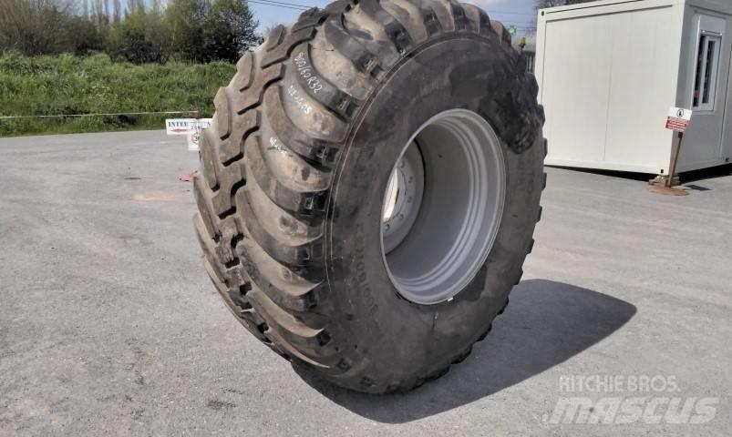 Alliance 800/60R32 타이어, 휠 및 림
